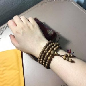Vòng Tay Trầm Hương 108 hạt